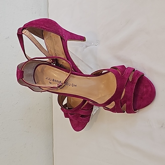 Julianne Hough, Pink high heels, Ankle-Strap, Size 8.5. Leather Suede upper - Picture 2 of 16